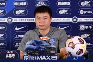 kaiyun-记者：于根伟备战期就和球员们沟通，希望今年战强队能有些不同