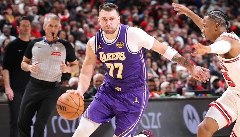 开云体育网址-看了东契奇爆砍46+7+11，你该明白：库里有多了不起！